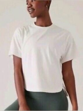 Athleta Effortless Tee